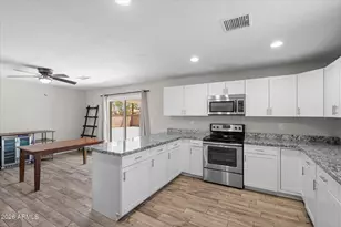 3631 W Denton Ln, Phoenix, AZ 85019 - Photo 8