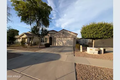 4230 E Sandy Way, Gilbert, AZ 85297 - Photo 2