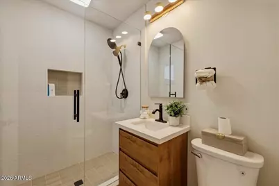 2038 E Cheery Lynne Road, Phoenix, AZ 85016 - Photo 18