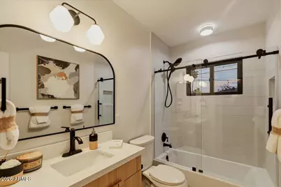 2038 E Cheery Lynne Road, Phoenix, AZ 85016 - Photo 22