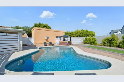 2929 N 55th Place, Phoenix, AZ 85018 - Photo 24