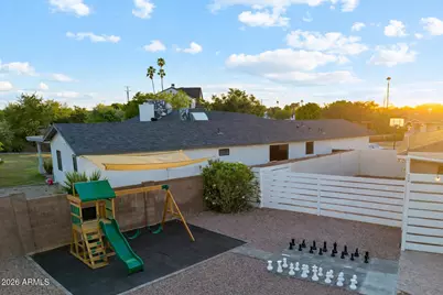2929 N 55th Place, Phoenix, AZ 85018 - Photo 52