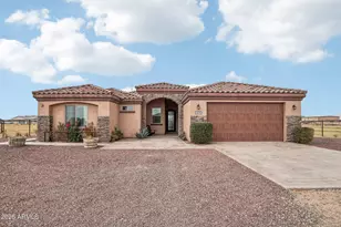 439 S David Cir, Casa Grande, AZ 85194 - Photo 2