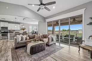439 S David Cir, Casa Grande, AZ 85194 - Photo 10