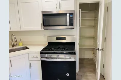 4601 N 12th Avenue #Apt 2, Phoenix, AZ 85013 - Photo 10