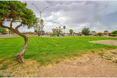 1128 N Walnut Drive, Casa Grande, AZ 85122 - Photo 2