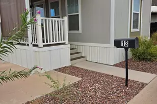 426 W Cottonwood Ln, Casa Grande, AZ 85122 - Photo 1