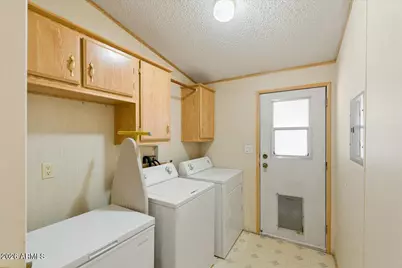17201 E Peach Tree Road, Mayer, AZ 86333 - Photo 14