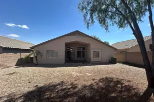 434 E Chicory Pl, San Tan Valley, AZ 85143 - Photo 4