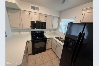 3439 W Peppertree Lane, Chandler, AZ 85226 - Photo 6