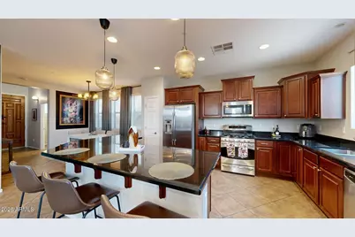 3272 E Meadowview Drive, Gilbert, AZ 85298 - Photo 10