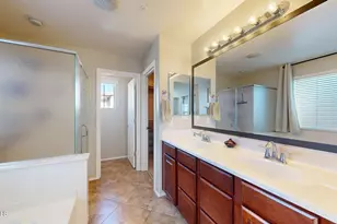 3272 E Meadowview Dr, Gilbert, AZ 85298 - Photo 22