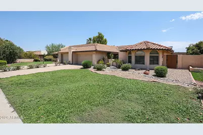 3233 E Desert Cove Avenue, Phoenix, AZ 85028 - Photo 2