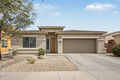 896 E La Costa Place, Chandler, AZ 85249 - Photo 2