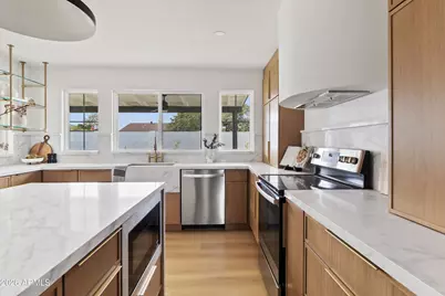 4852 E Betty Elyse Lane, Scottsdale, AZ 85254 - Photo 6