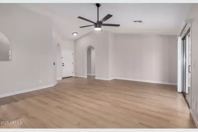 3885 E Lambeth Place, San Tan Valley, AZ 85140 - Photo 8