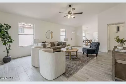4545 N 67th Avenue #1106, Phoenix, AZ 85033 - Photo 2