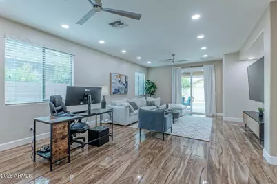29432 N 68th Lane, Peoria, AZ 85383 - Photo 4