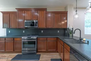 29432 N 68th Ln, Peoria, AZ 85383 - Photo 8
