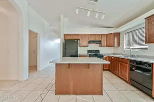 2607 E Anderson Dr, Phoenix, AZ 85032 - Photo 4