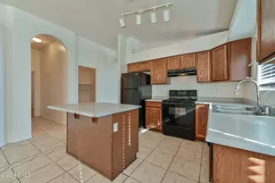 2607 E Anderson Dr, Phoenix, AZ 85032 - Photo 6