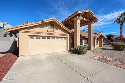 6910 W Kimberly Way, Glendale, AZ 85308 - Photo 2