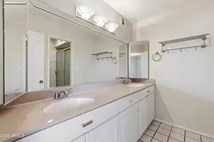 10838 N 35th St, Phoenix, AZ 85028 - Photo 4