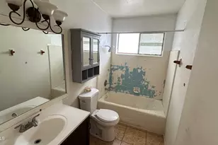 7230 N 37th Ave, Phoenix, AZ 85051 - Photo 10