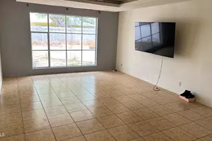 7230 N 37th Ave, Phoenix, AZ 85051 - Photo 2