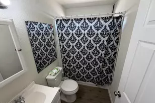 127 W Caldwell St, Phoenix, AZ 85041 - Photo 8