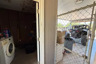 127 W Caldwell St, Phoenix, AZ 85041 - Photo 14