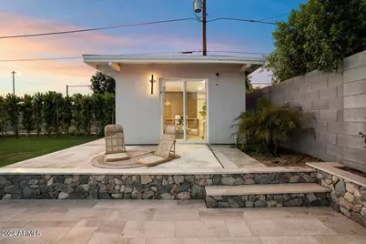 744 E Myrtle Avenue, Phoenix, AZ 85020 - Photo 28