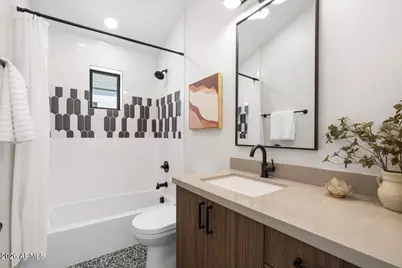 6324 N 10th Drive, Phoenix, AZ 85013 - Photo 22
