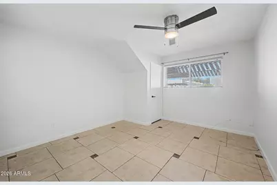 2225 E Catalina Drive, Phoenix, AZ 85016 - Photo 10