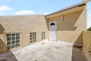 2225 E Catalina Dr, Phoenix, AZ 85016 - Photo 26