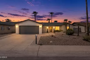 911 W Loughlin Dr, Chandler, AZ 85225 - Photo 2