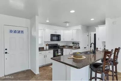 911 W Loughlin Drive, Chandler, AZ 85225 - Photo 6
