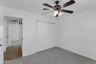 911 W Loughlin Dr, Chandler, AZ 85225 - Photo 16