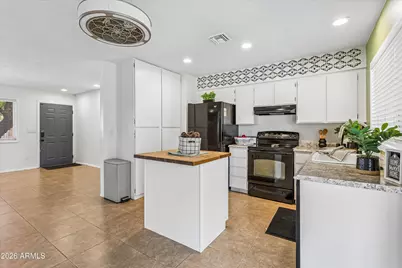 18232 N 26th Place, Phoenix, AZ 85032 - Photo 4