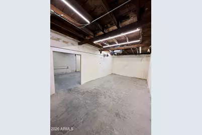 25 N Extension Road #B, Mesa, AZ 85201 - Photo 2