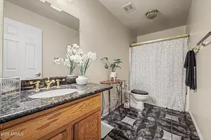 10529 W Magnolia St, Tolleson, AZ 85353 - Photo 16