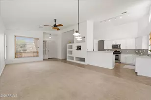 61 S Forest Dr, Chandler, AZ 85226 - Photo 6
