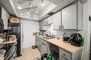 225 N Standage, Mesa, AZ 85201 - Photo 8
