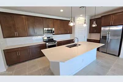 32029 N 123rd Lane, Peoria, AZ 85383 - Photo 4