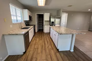 8955 W Charleston Ave, Peoria, AZ 85382 - Photo 12