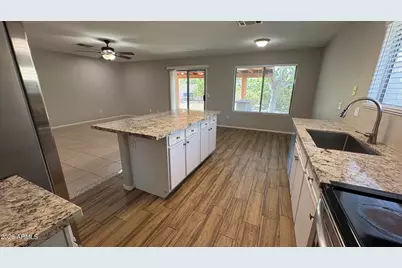 8955 W Charleston Avenue, Peoria, AZ 85382 - Photo 14