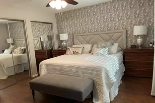 3909 E Shaw Butte Dr, Phoenix, AZ 85028 - Photo 8