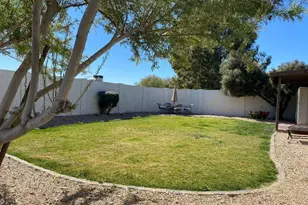 3909 E Shaw Butte Dr, Phoenix, AZ 85028 - Photo 16