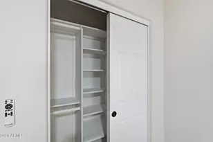 5450 E Deer Valley Dr, Phoenix, AZ 85054 - Photo 20