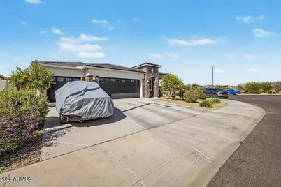 24054 W Verlea Drive, Buckeye, AZ 85326 - Photo 4